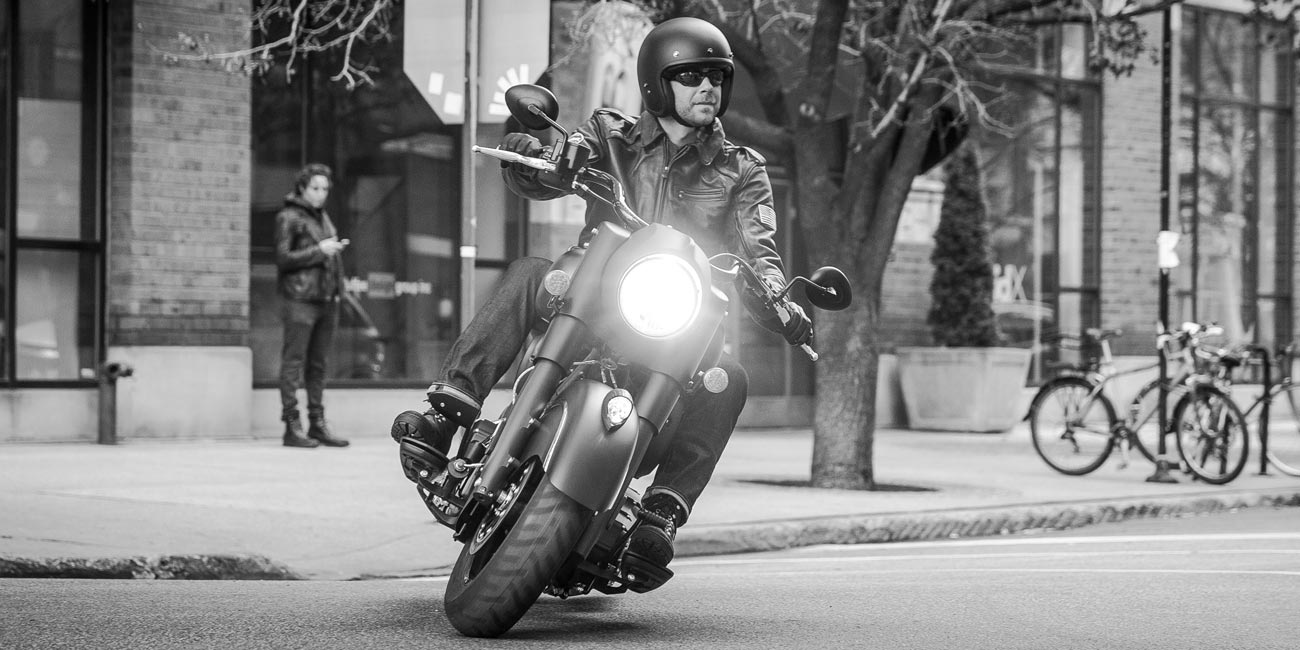 Indian® Chief® Dark Horse Indian® Chief® Dark Horse