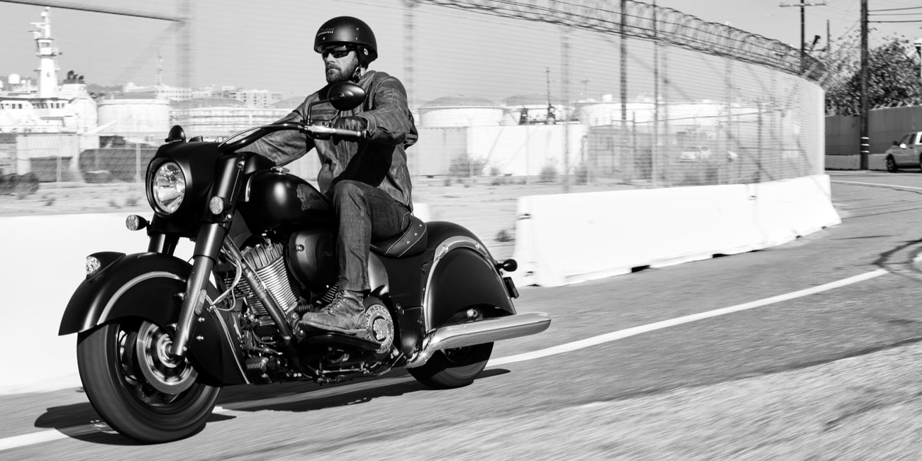 Indian® Chief® Dark Horse Indian® Chief® Dark Horse